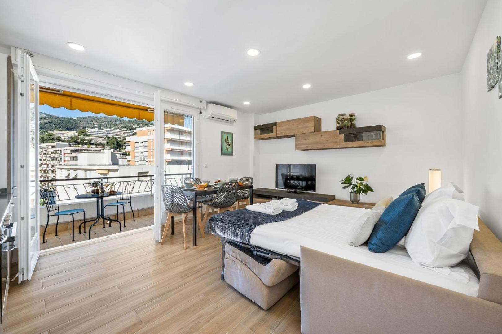 Apartment Le Coq Victoria - Parking - Ac - 50m From The Sea